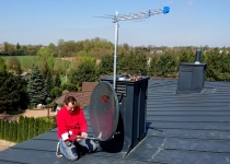 Podłączanie anteny satelitarnej Triax 100 AIZ