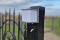 Lampa oświetleniowa LED z czujnikiem ruchu