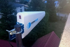 Antena TAJFUN na dachu budynku