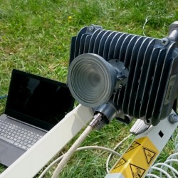 Widok promiennika przy antenie SkyDSL