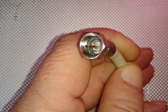 Typowo żle zarobiona końcówka F - zwarcie
