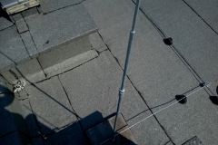 Zwód pionowy odgromienia anten