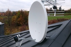 Antena satelitarna 90 cm