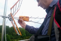 Ustawianie anteny DVB-T Televes na maszcie antenowym